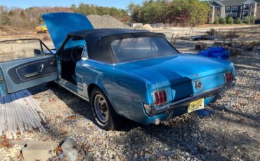 Ford-Mustang-convertible-1966-5