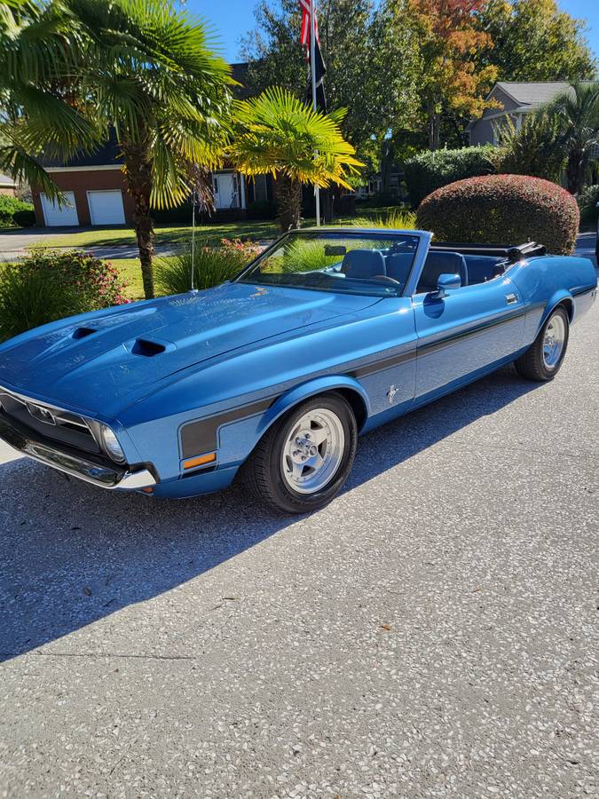 Ford-Mustang-convertible-1971