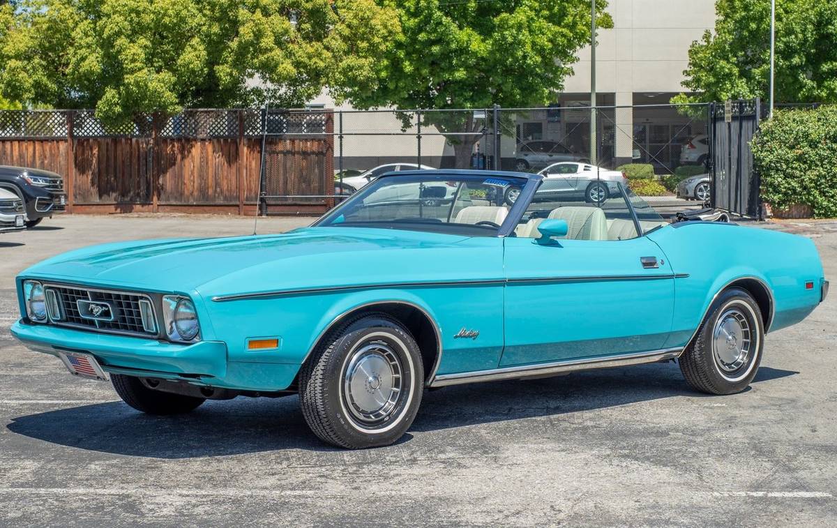 Ford-Mustang-convertible-1973-1