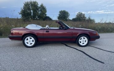 Ford-Mustang-convertible-lx-1984-3