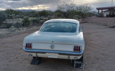 Ford-Mustang-coupe-1966-6