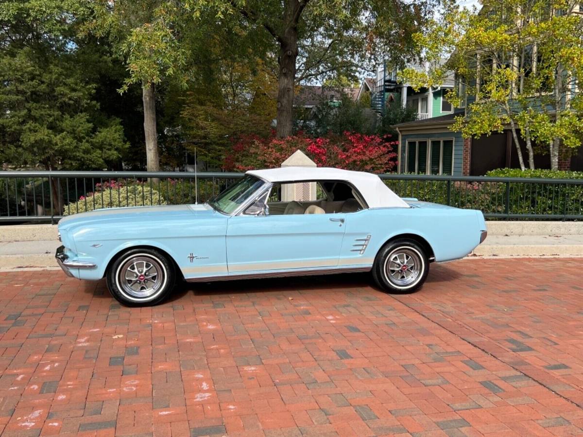 Ford-Mustang-gt-1966-1