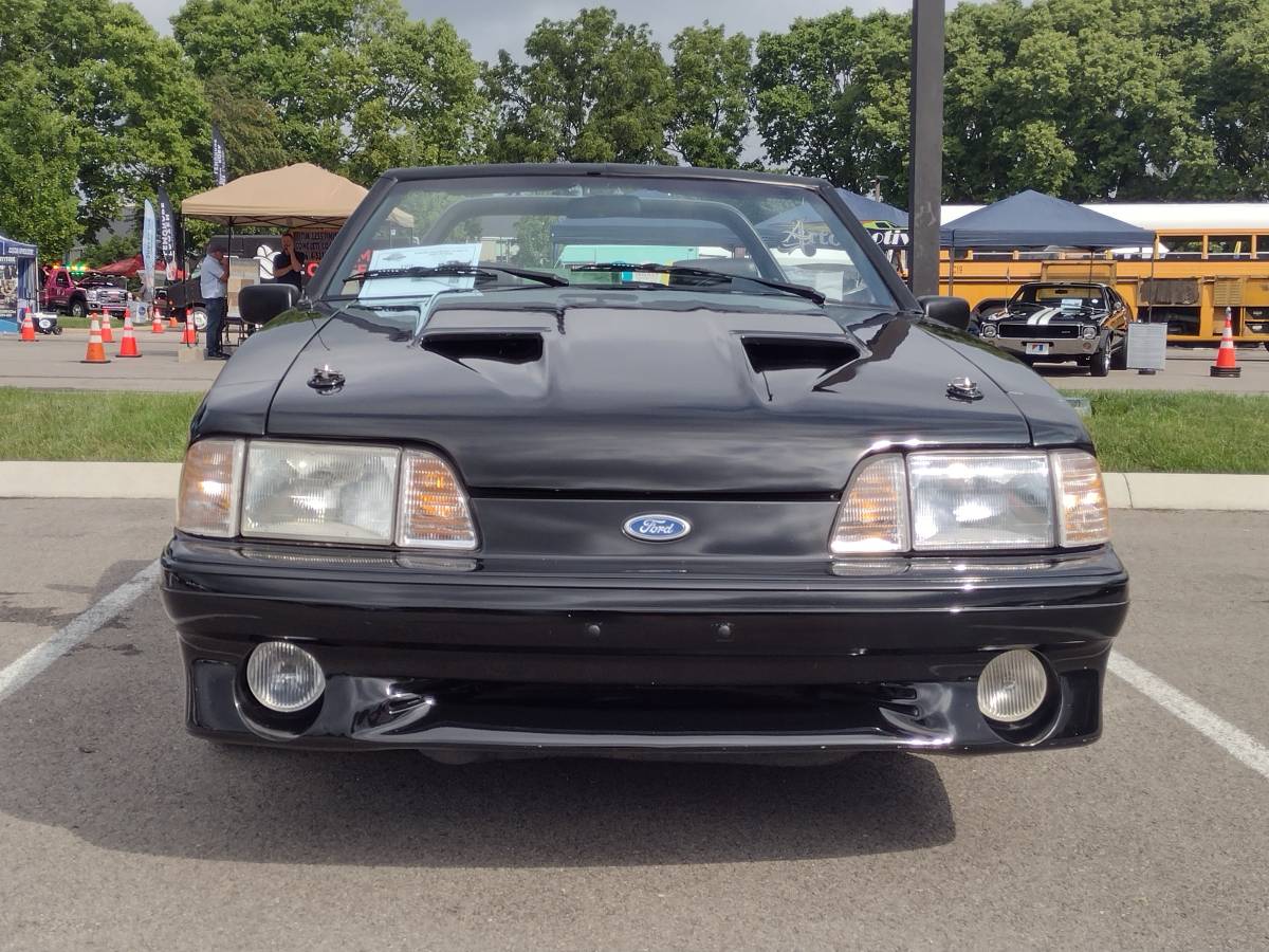 Ford-Mustang-gt-convertible-1992-1