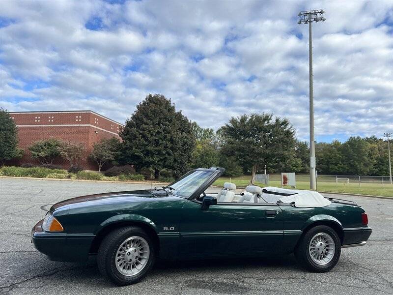 Ford-Mustang-lx-5.0-convertible-1990