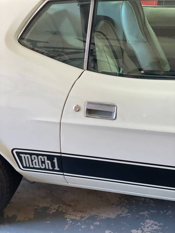 Ford-Mustang-mach1-1973-7