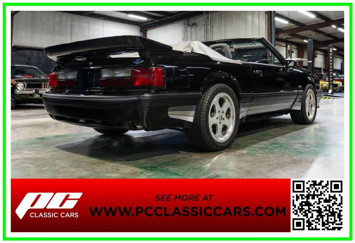 Ford-Mustang-saleen-convertible-1988-1