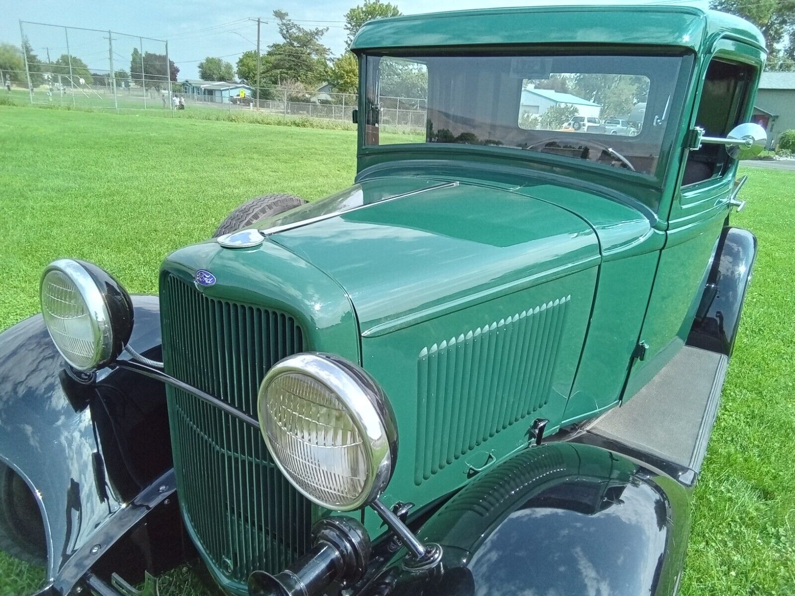 Ford-Other-Pickups-1932-3