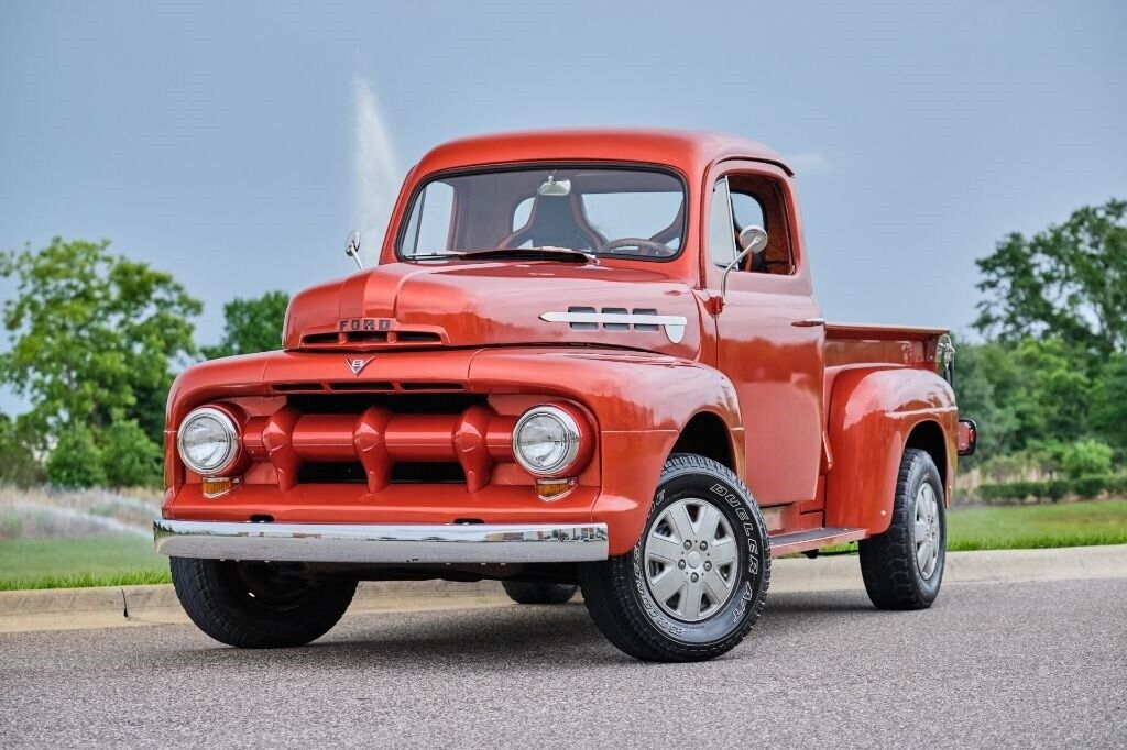 Ford-Other-Pickups-1951-10