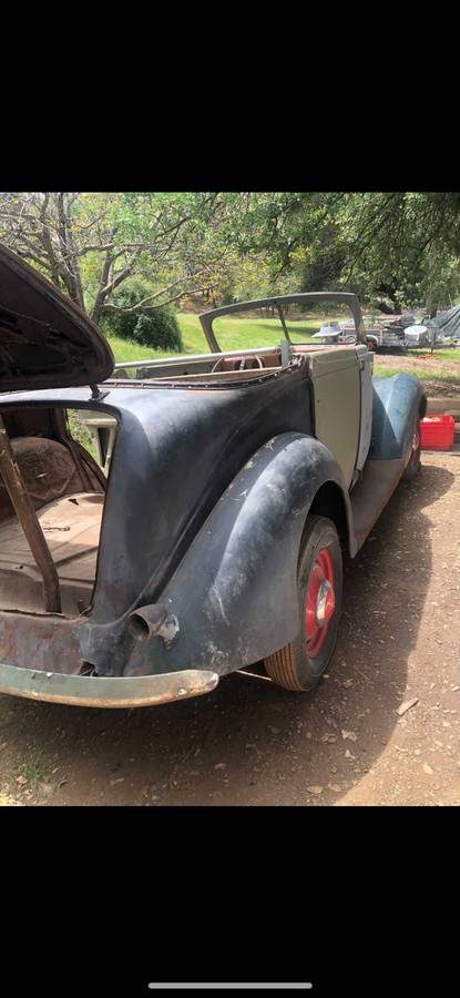 Ford-Phaeton-1937-17