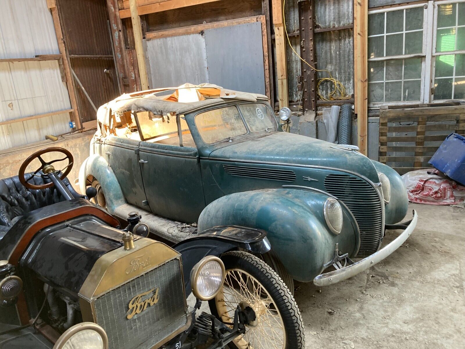 Ford-Phaeton-Cabriolet-1938-11