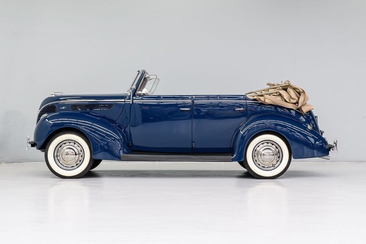 Ford-Phaeton-Cabriolet-1938-2