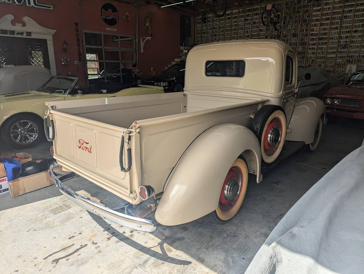 Ford-Pickup-1941-11