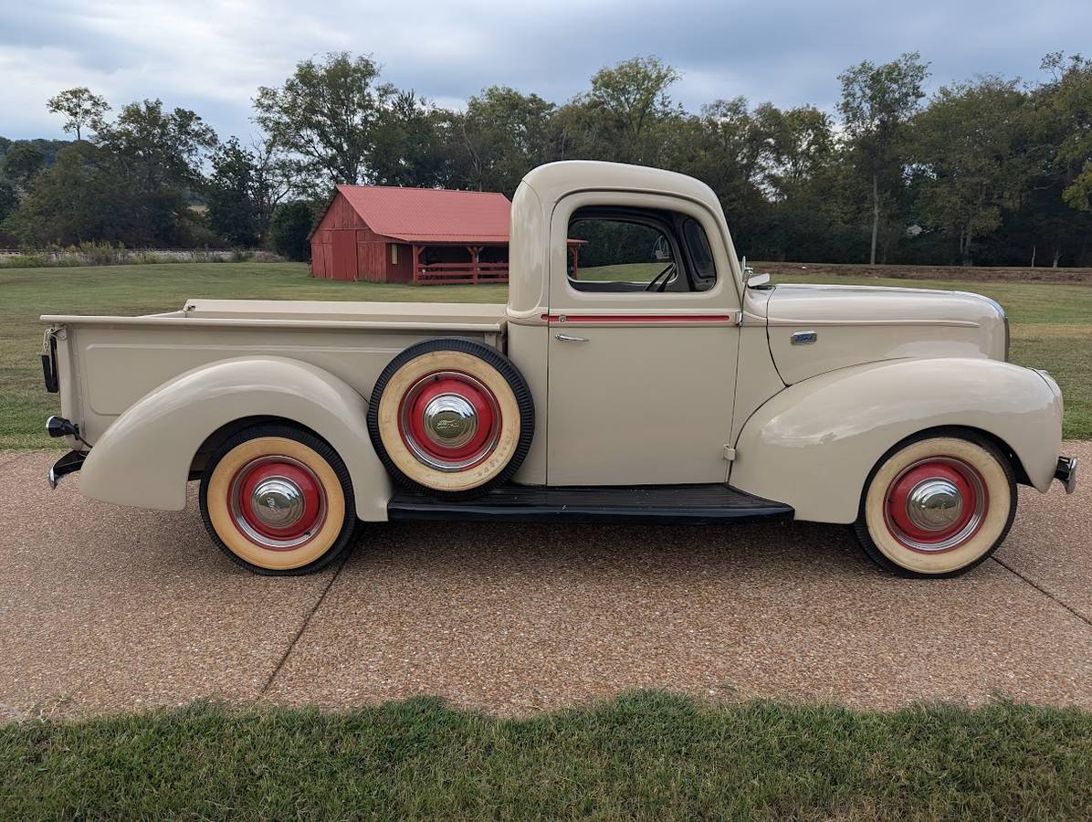 Ford-Pickup-1941-4