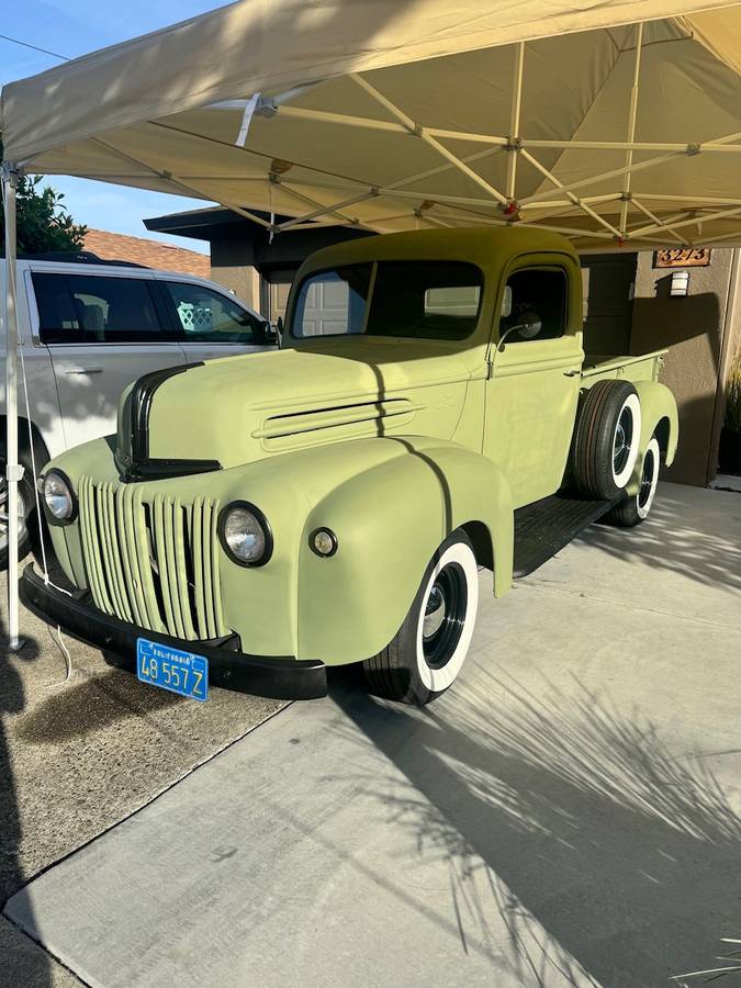 Ford-Pickup-1947