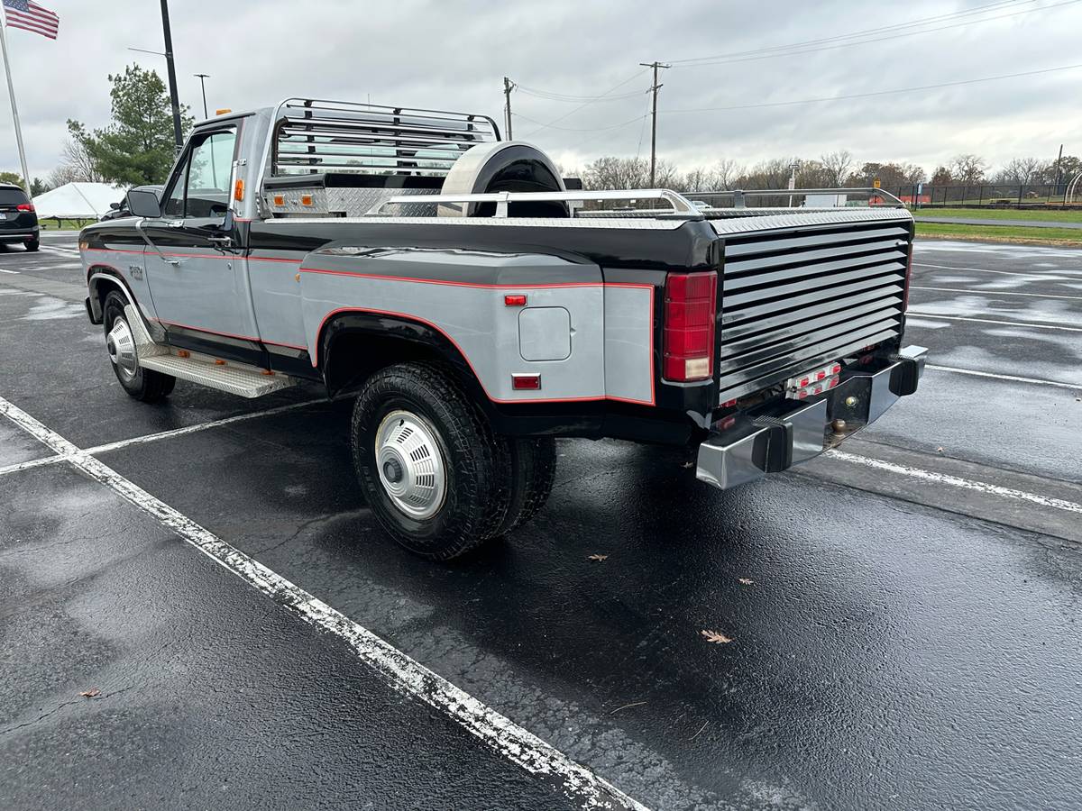 Ford-Pickup-diesel-1984-2