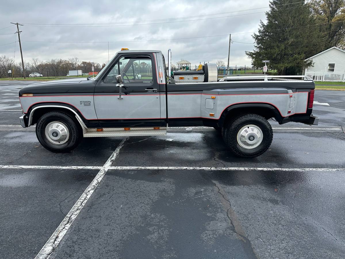 Ford-Pickup-diesel-1984