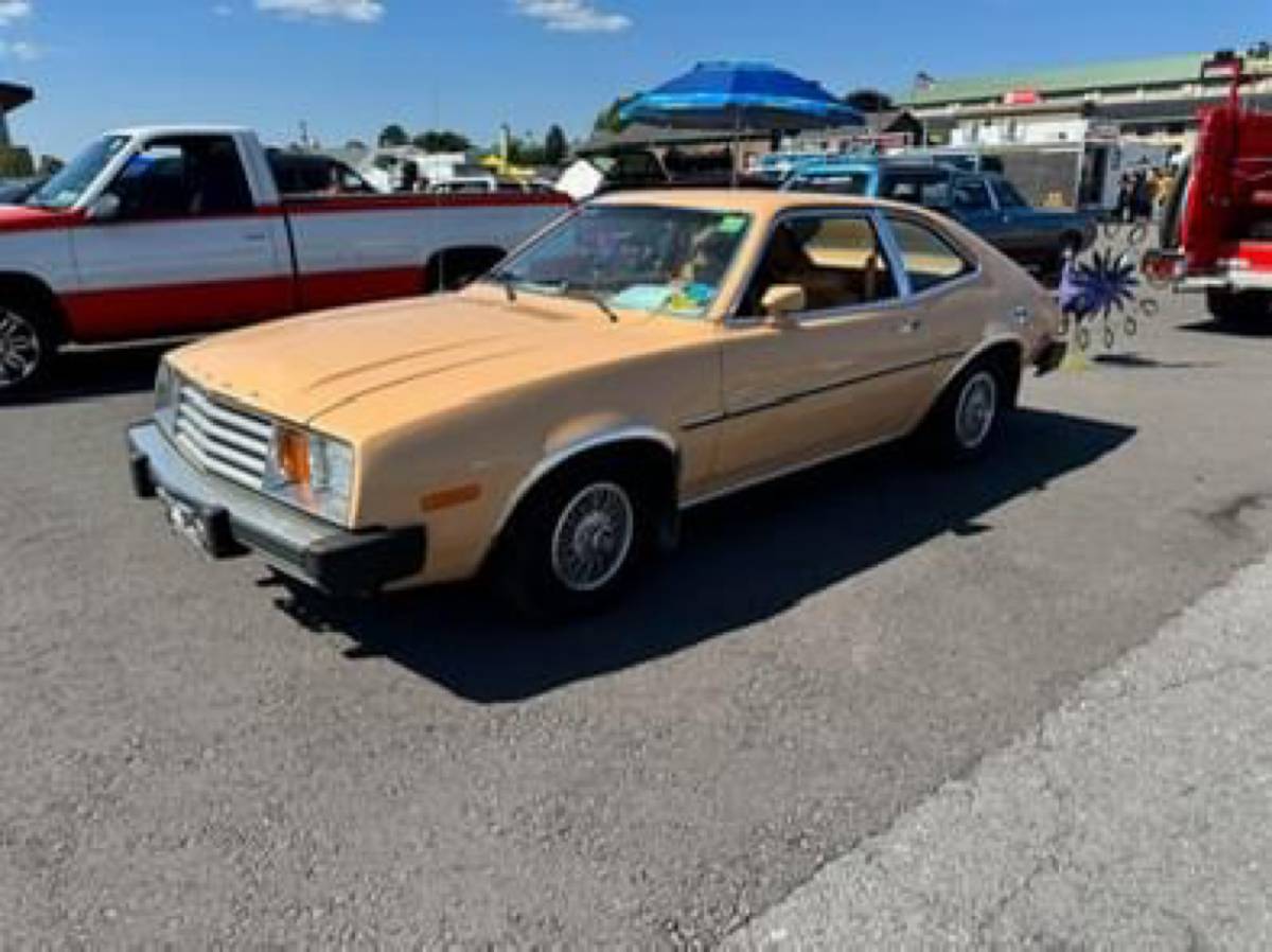 Ford-Pinto-1979-3