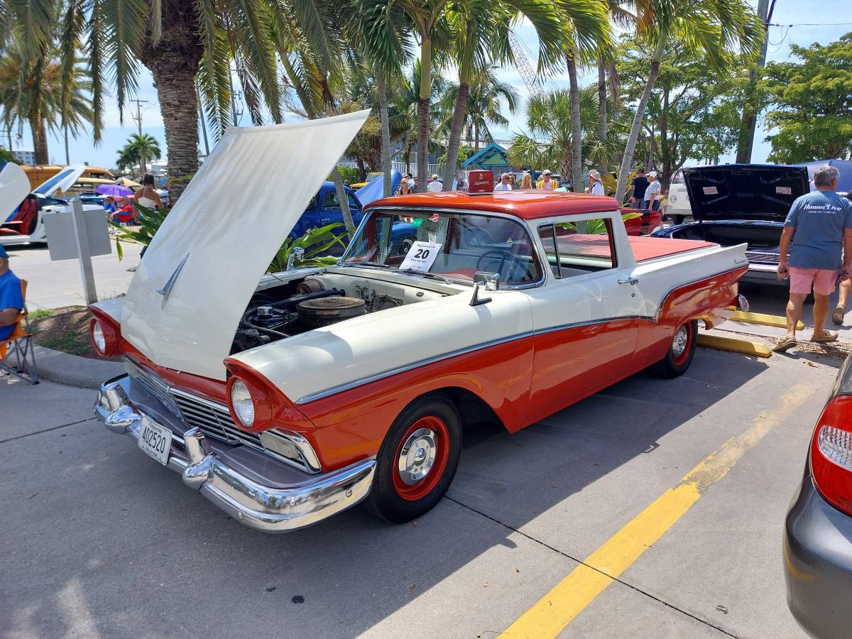 Ford-Ranchero-1957-23