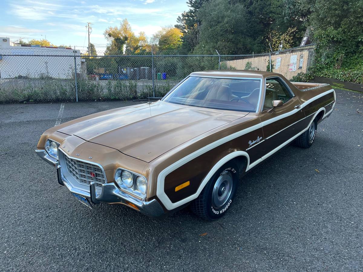 Ford-Ranchero-squire-1972