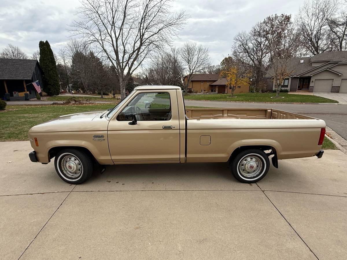 Ford-Ranger-1987