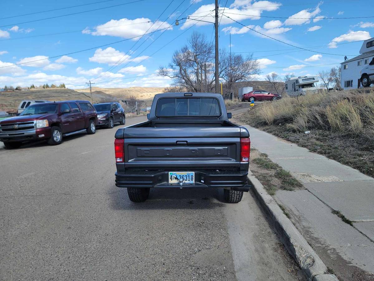 Ford-Ranger-1990-3