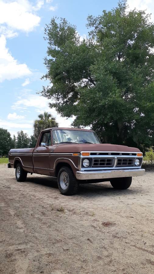 Ford-Ranger-xlt-1977-5