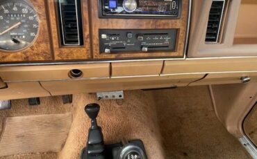 Ford-Ranger-xlt-4x4-1984-7