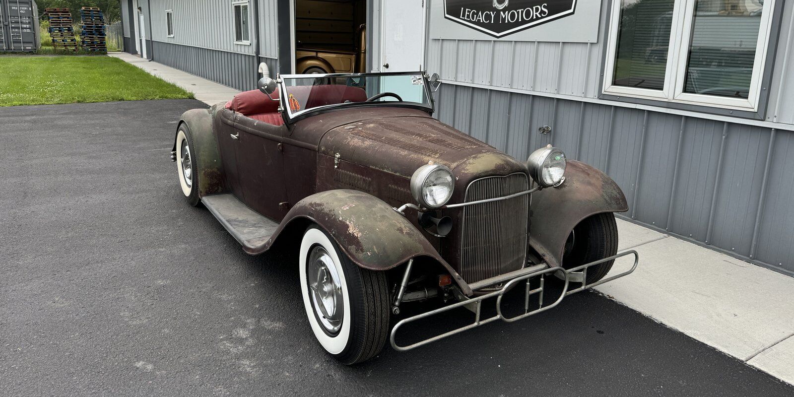 Ford-Roadster-1932-1