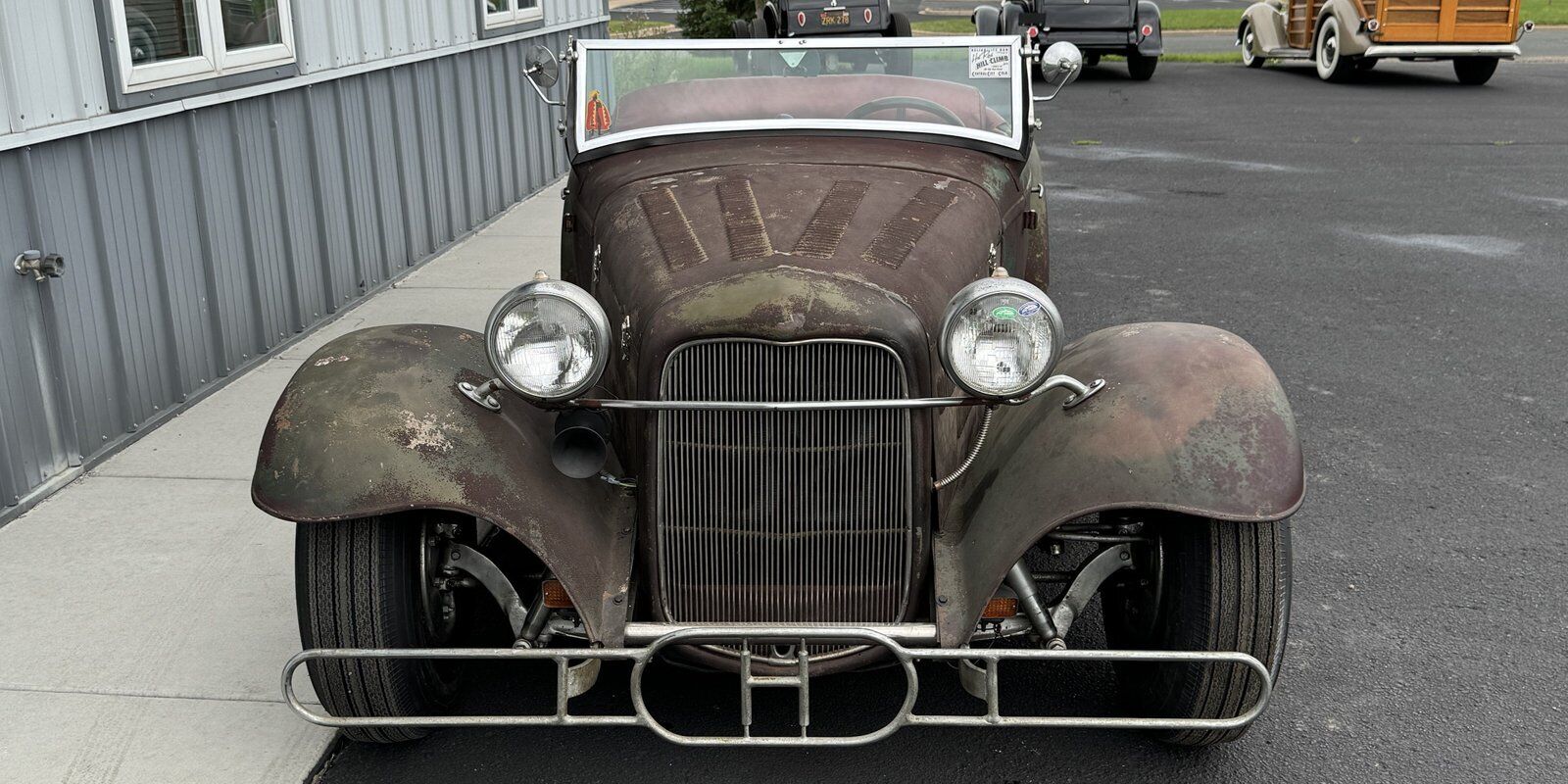 Ford-Roadster-1932-2