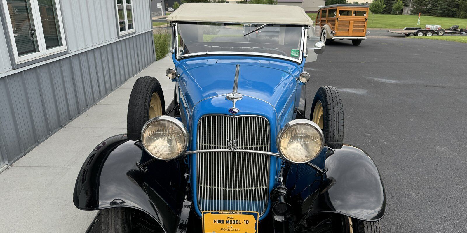 Ford-Roadster-1932-5