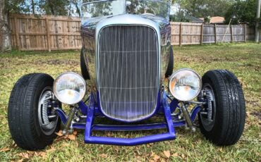 Ford-Roadster-Berline-1932-3