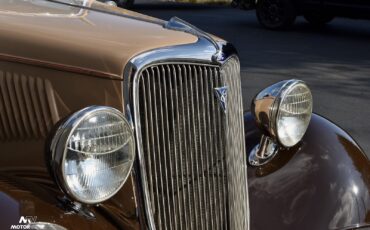 Ford-Sedan-Delivery-1934-10