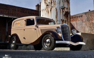 Ford-Sedan-Delivery-1934