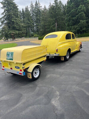 Ford-Sedan-Super-Deluxe-with-Trailer-Berline-1941-3