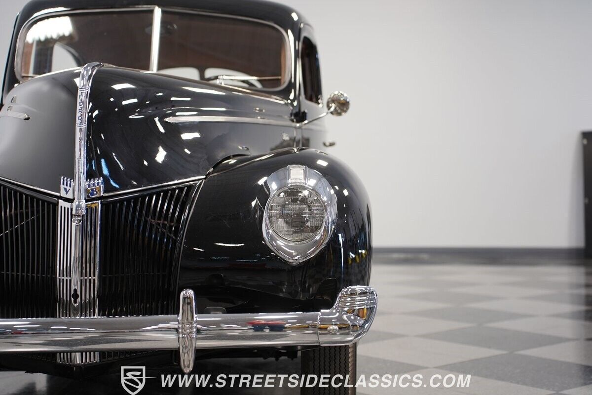 Ford-Standard-Berline-1940-20