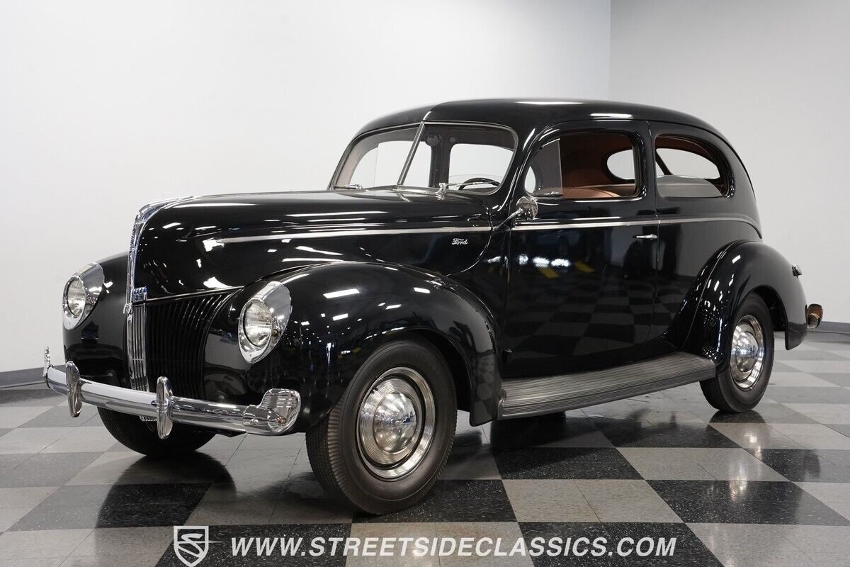 Ford-Standard-Berline-1940-5