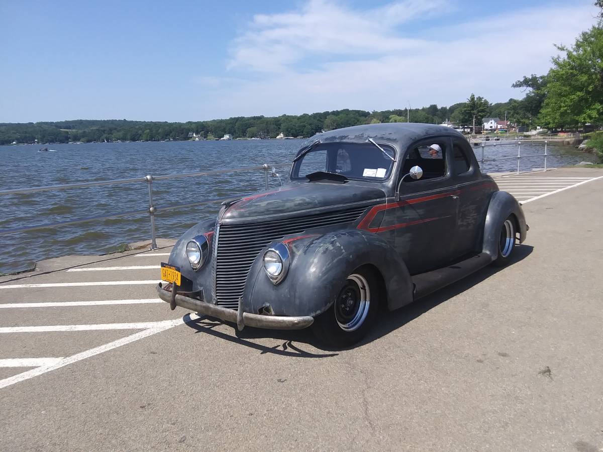 Ford-Standard-coupe-1938-1