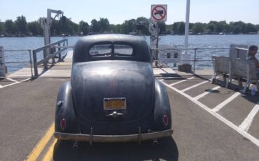 Ford-Standard-coupe-1938-11