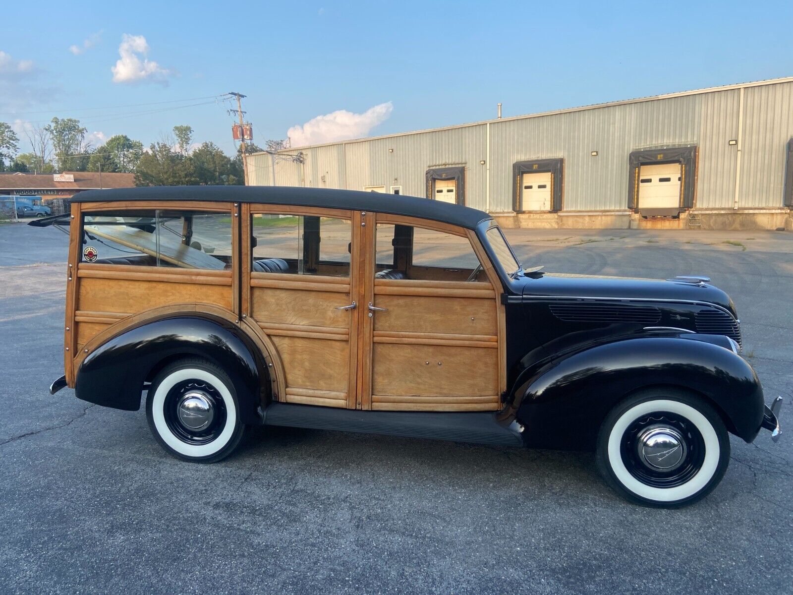 Ford-Station-Wagon-Break-1938-9