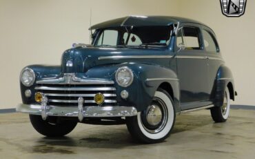 Ford-Super-Deluxe-1947-2