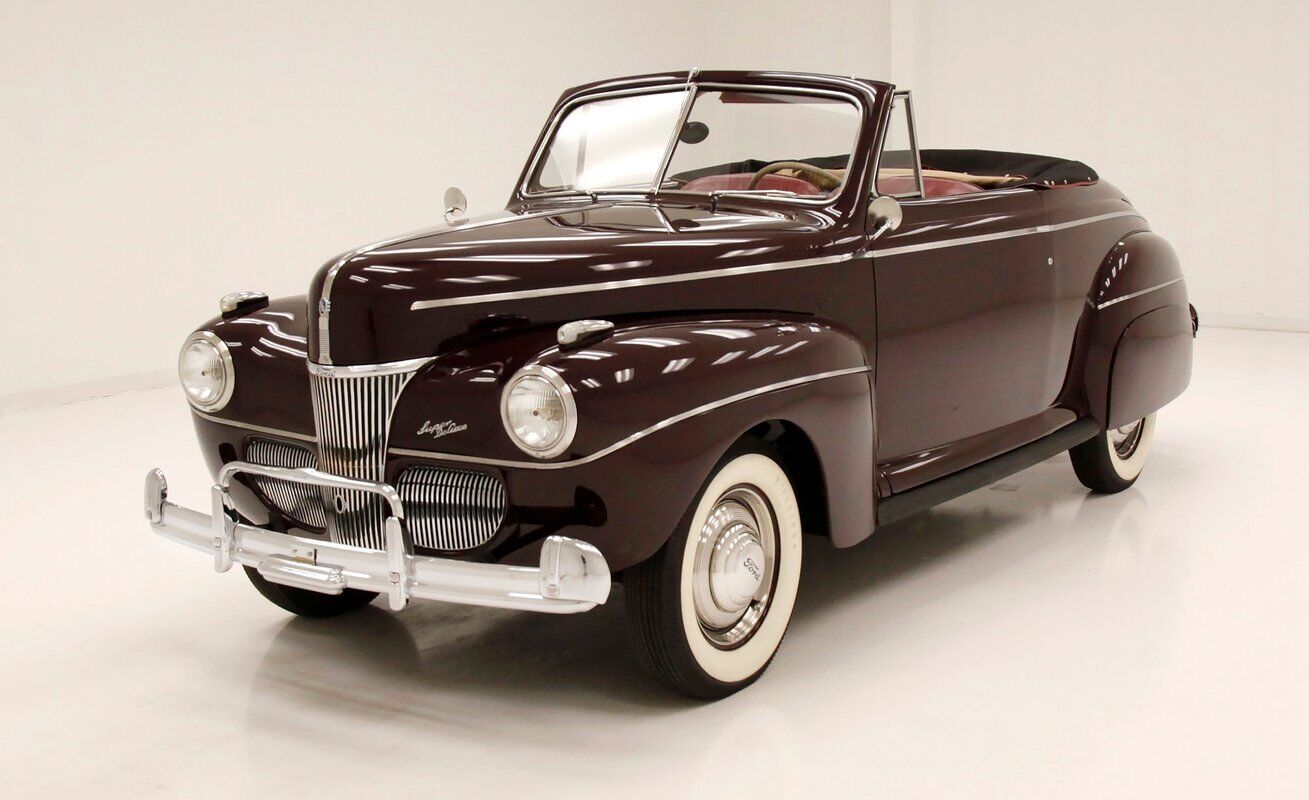 Ford-Super-Deluxe-Cabriolet-1941-1