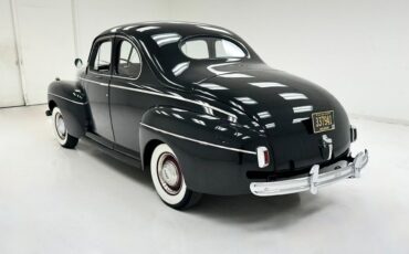 Ford-Super-Deluxe-Coupe-1941-2