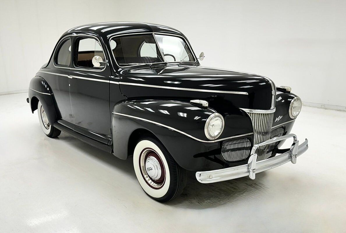 Ford-Super-Deluxe-Coupe-1941-6