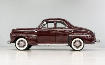 Ford-Super-Deluxe-Coupe-1946-2