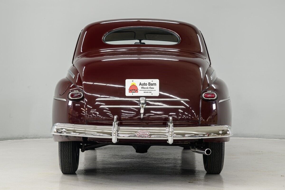 Ford-Super-Deluxe-Coupe-1946-5