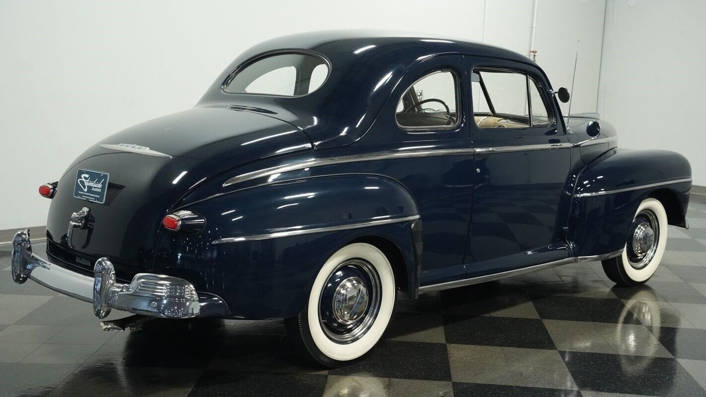 Ford-Super-Deluxe-Coupe-1947-10