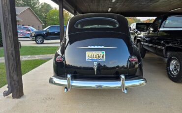 Ford-Super-deluxe-1948-4