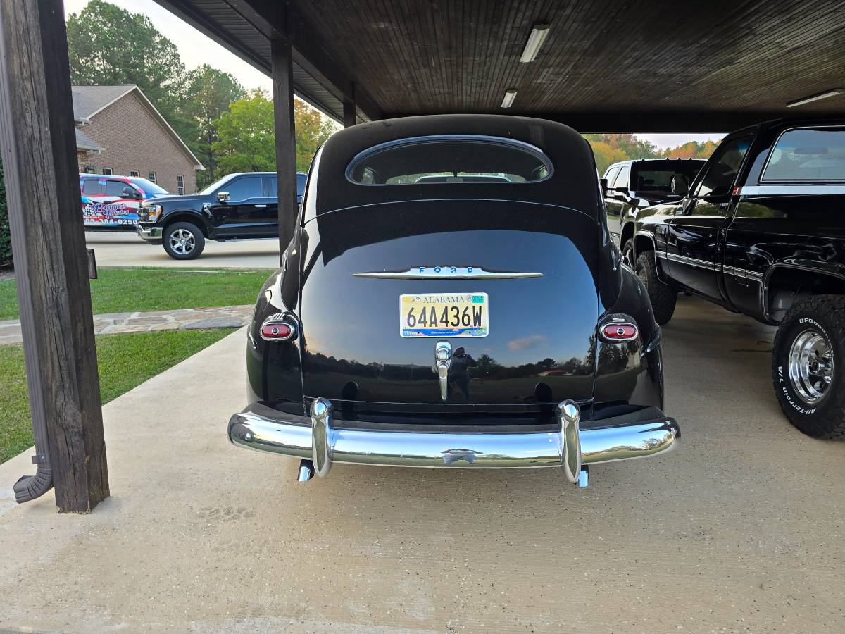 Ford-Super-deluxe-1948-4