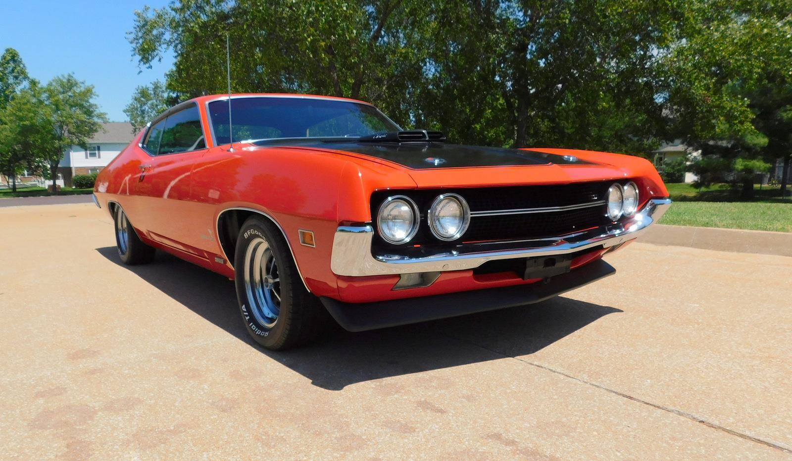 Ford-TORINO-COBRA-1970-11