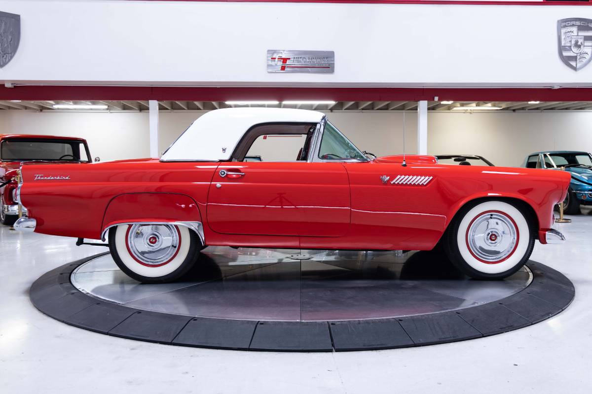 Ford-Thunderbird-1955-2